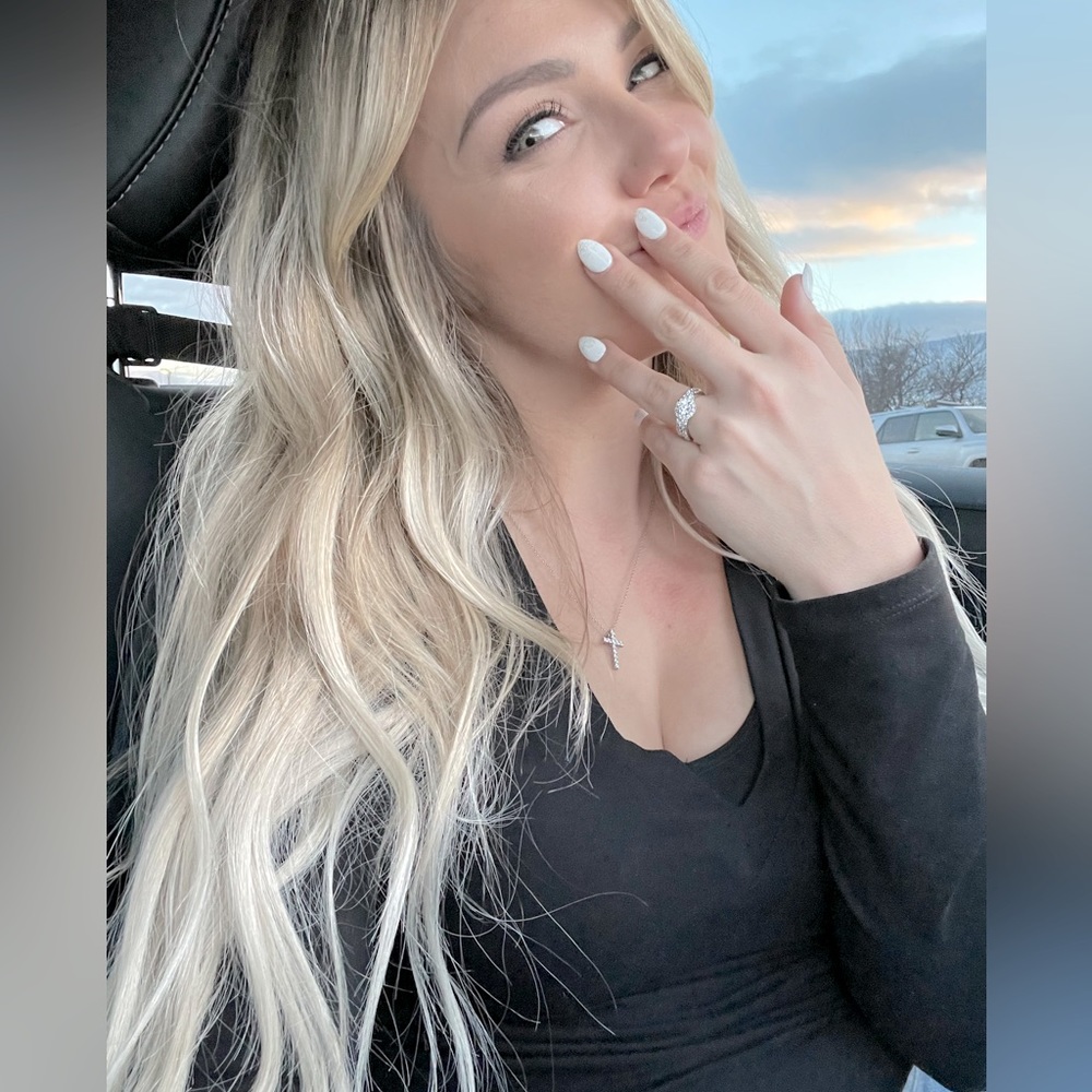 Meet your Posher, Vanessa